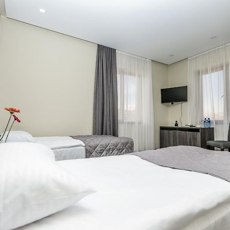 Bien Hotel Yerevan Exterior photo