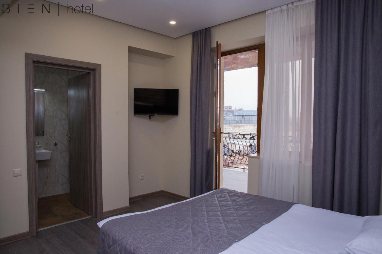 Bien Hotel Yerevan Exterior photo